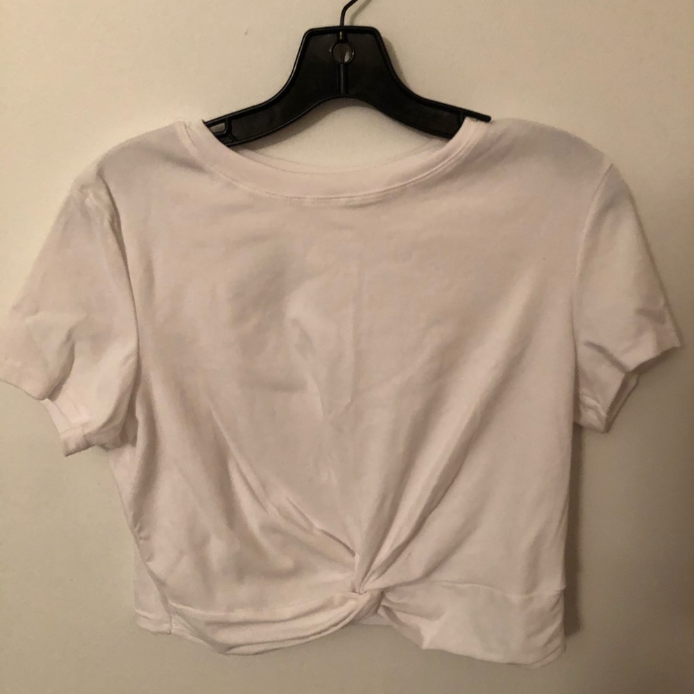 ⚡️FS⚡️twist front crop top